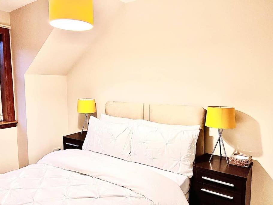 Crown House Two Bedroom Apartment Aberdeen Exterior foto